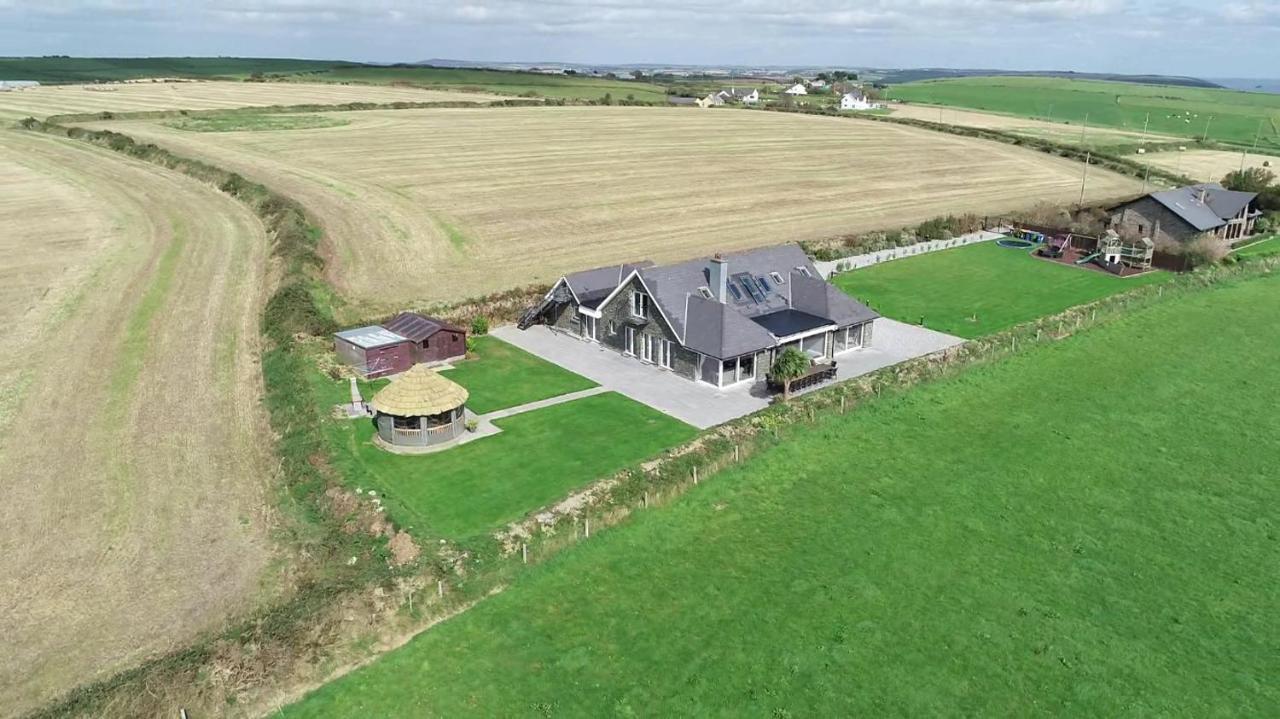 Ocean View,Kinsale, Hosted By Exquisite Holiday Homes, Sleeps 22 Exterior foto