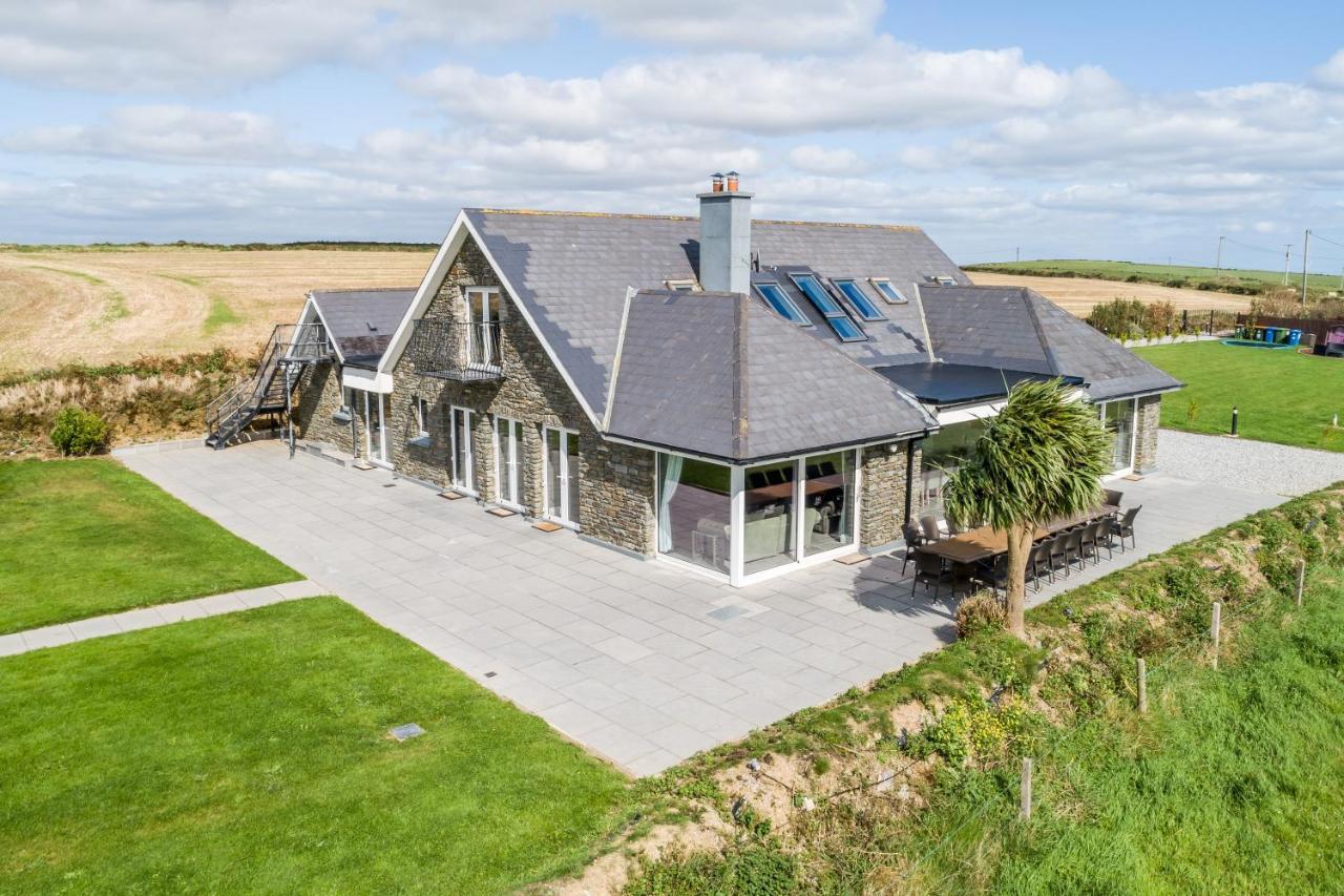 Ocean View,Kinsale, Hosted By Exquisite Holiday Homes, Sleeps 22 Exterior foto