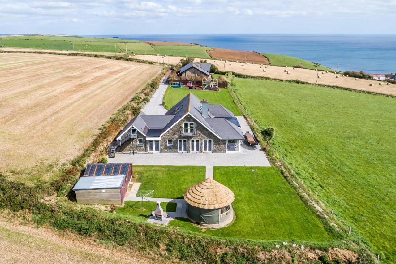 Ocean View,Kinsale, Hosted By Exquisite Holiday Homes, Sleeps 22 Exterior foto