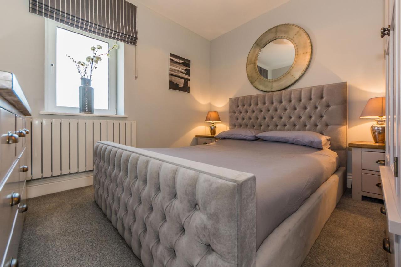 Ocean View,Kinsale, Hosted By Exquisite Holiday Homes, Sleeps 22 Exterior foto