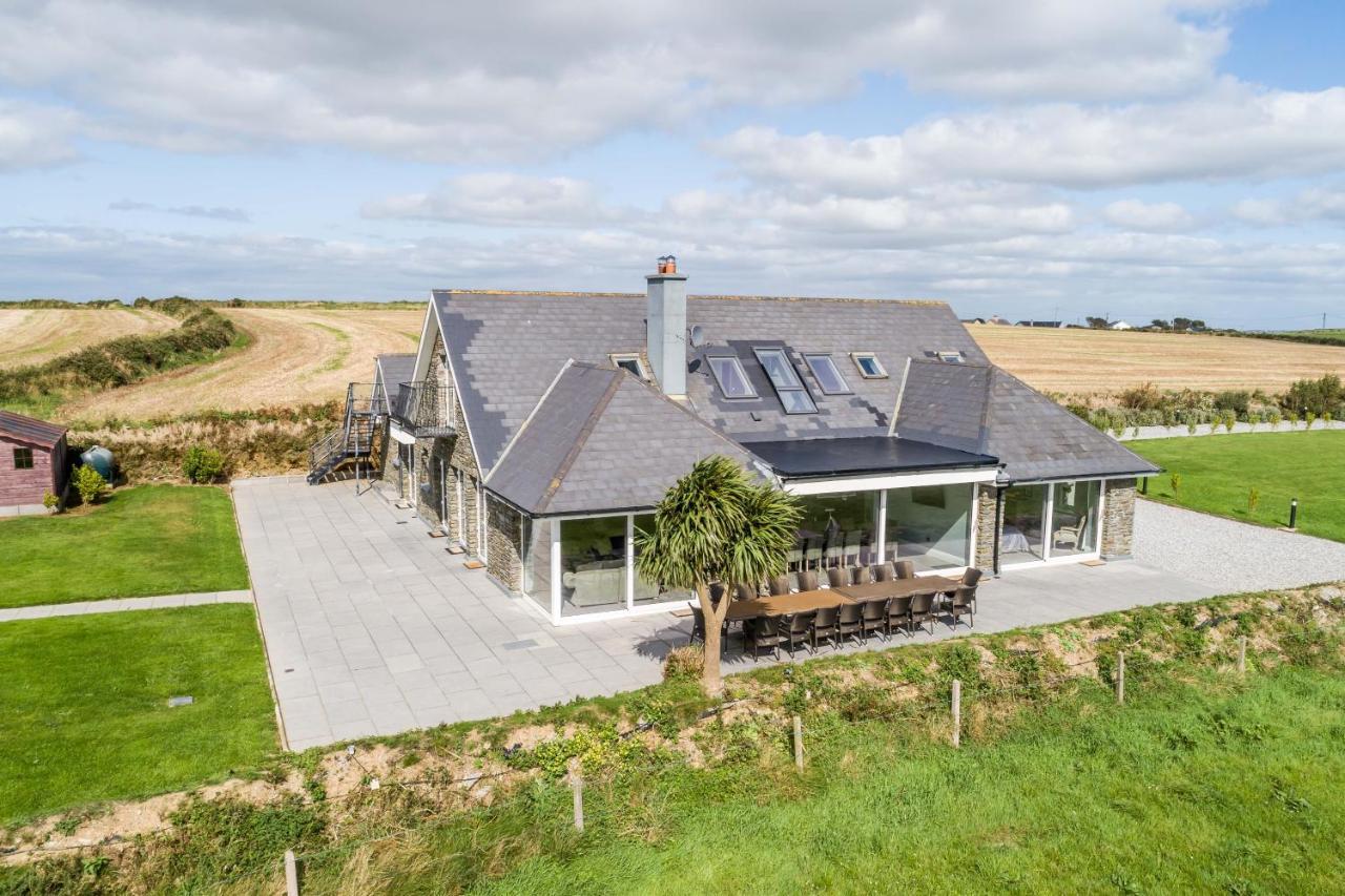 Ocean View,Kinsale, Hosted By Exquisite Holiday Homes, Sleeps 22 Exterior foto