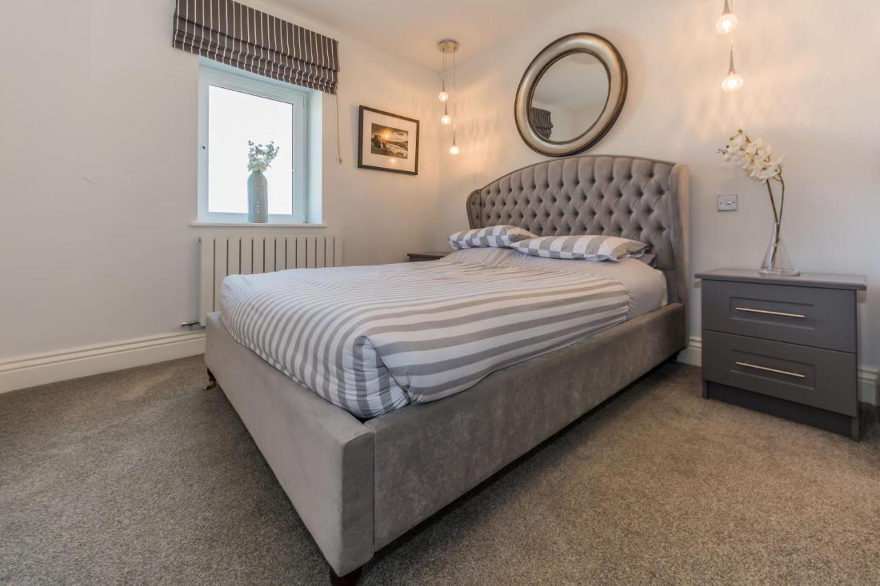 Ocean View,Kinsale, Hosted By Exquisite Holiday Homes, Sleeps 22 Exterior foto