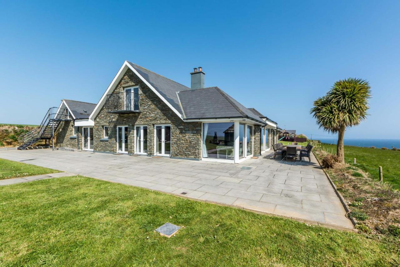 Ocean View,Kinsale, Hosted By Exquisite Holiday Homes, Sleeps 22 Exterior foto