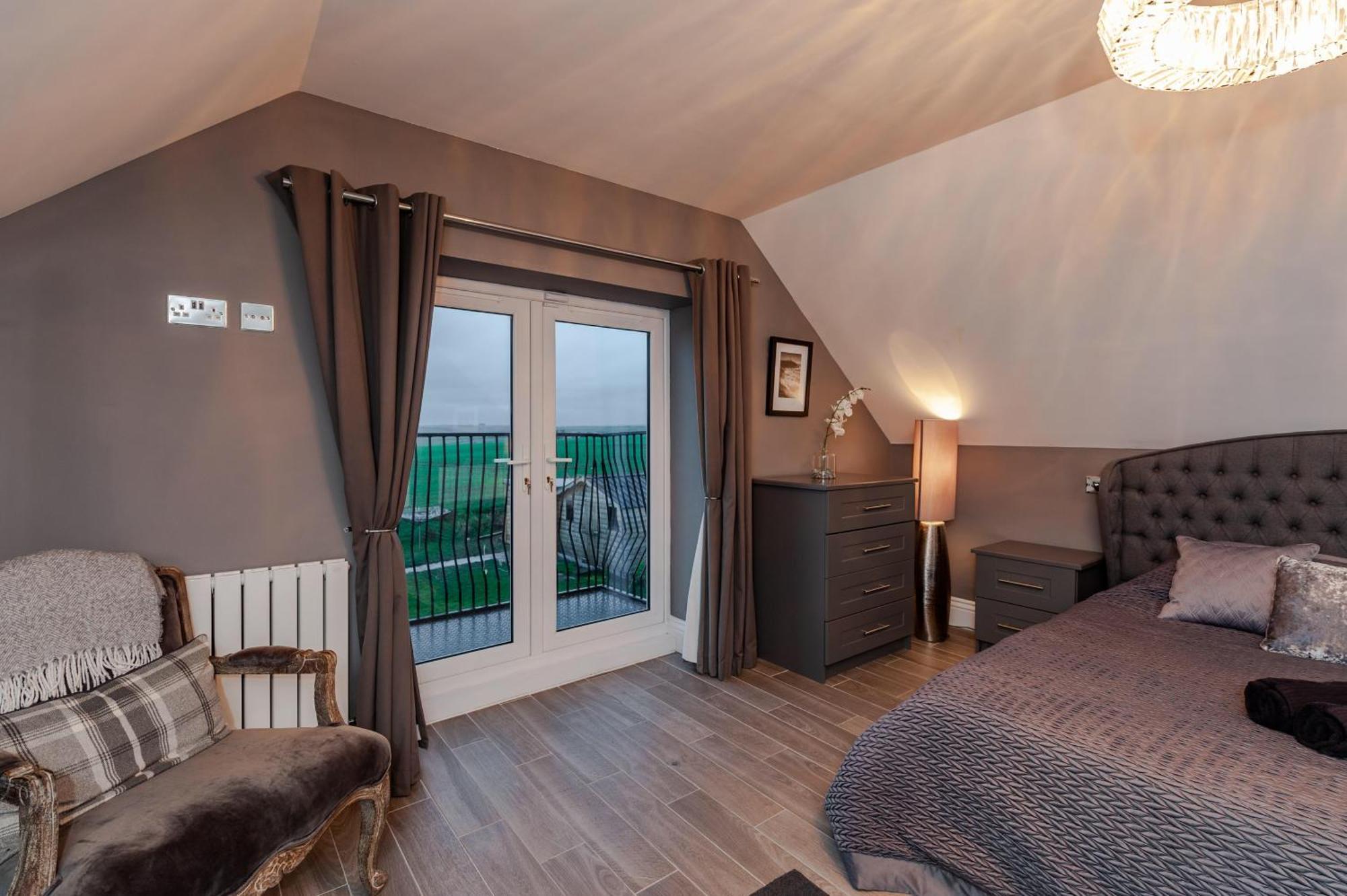 Ocean View,Kinsale, Hosted By Exquisite Holiday Homes, Sleeps 22 Exterior foto